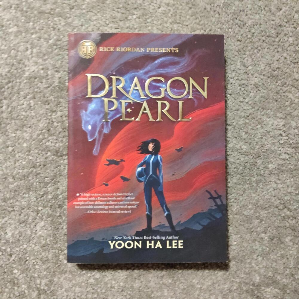 Dragon Pearl by Yoon Ha Lee Science Fiction Fantasy Novel